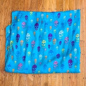 Skull scarf